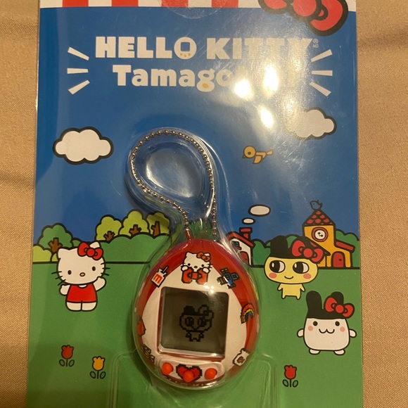 Final price! Brand new hello kitty tamagotchi - Picture 5 of 5